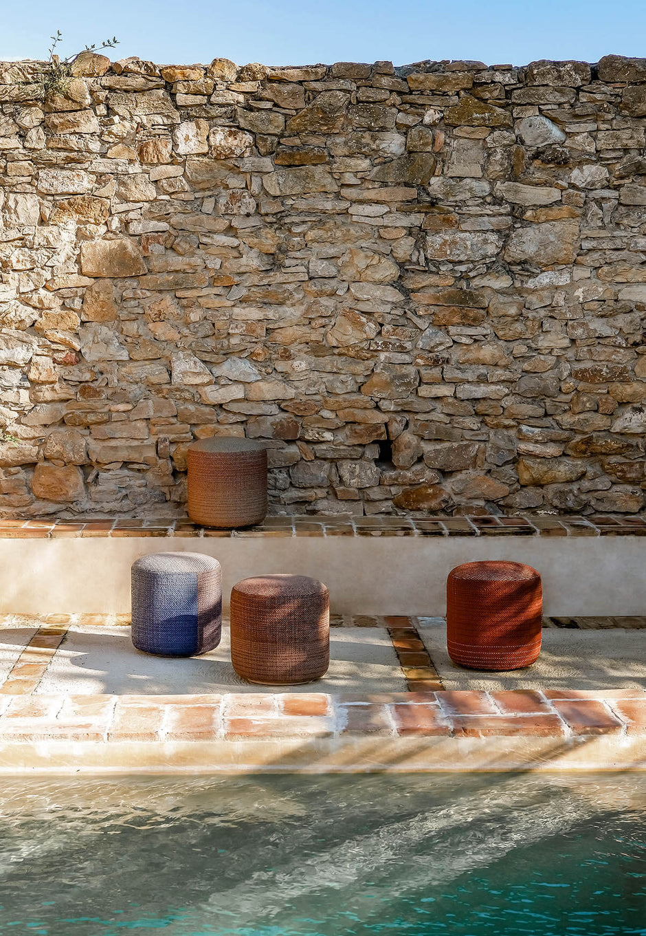 Shade Outdoor Pouf